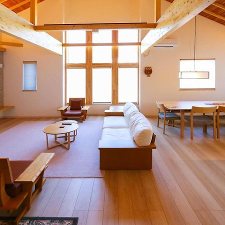 Tsuru Apartments Furano Exterior photo